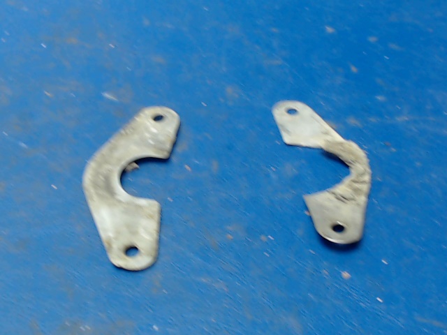 S1095-3 Cessna - SHIELD - BOTH HALVES